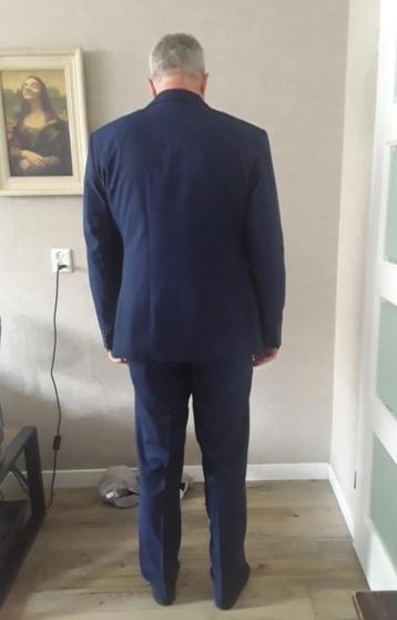 2 delig donker blauw pak  beschikbaar voor biedingen