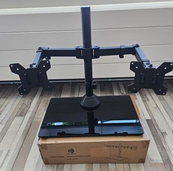 Duo monitor stand beschikbaar voor biedingen