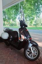 Tip Top👍Kymco Like 4Takt NU GEEL KENTEKEN Met Grote Beurt, Fietsen en Brommers, Scooters | Kymco, Ophalen, Maximaal 45 km/u, Zo goed als nieuw