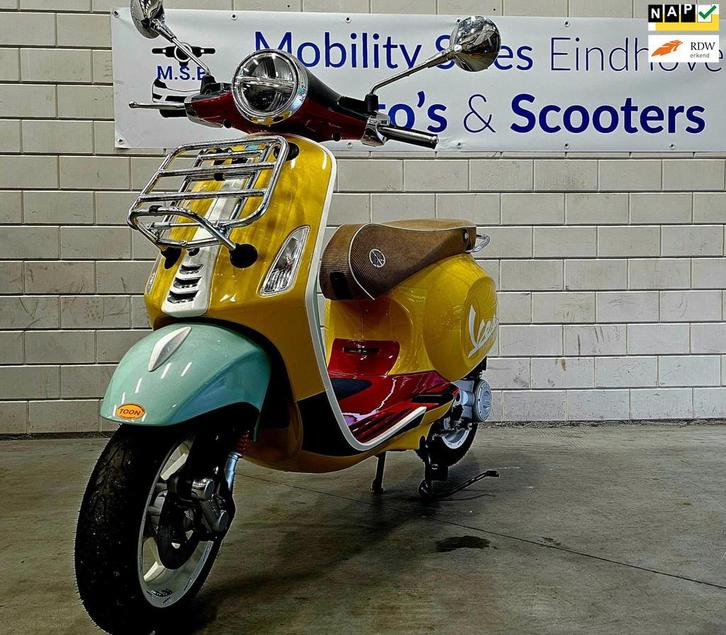 Vespa Bromscooter Primavera 4T Sean Wotherspoon Nieuw 2025!, Fietsen en Brommers, Brommers | Vespa, Gebruikt, Overige modellen