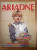 Ariadne handwerken maart 1978, Breien en Haken, ARIADNE HANDWERKEN, Ophalen of Verzenden, Zo goed als nieuw