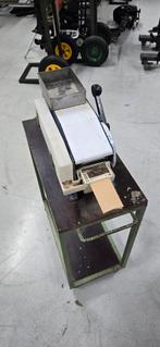 Tape machine met pallet tap rollen, Ophalen