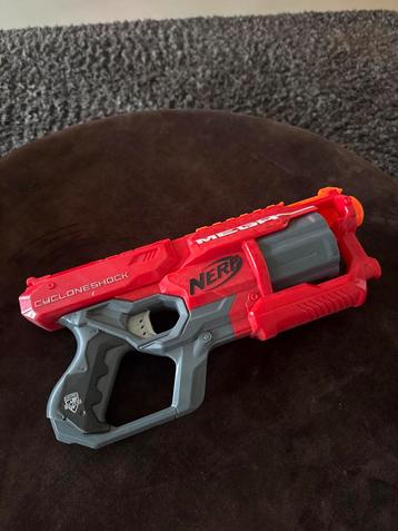 Nerf Mega Cycloneshock Blaster beschikbaar voor biedingen