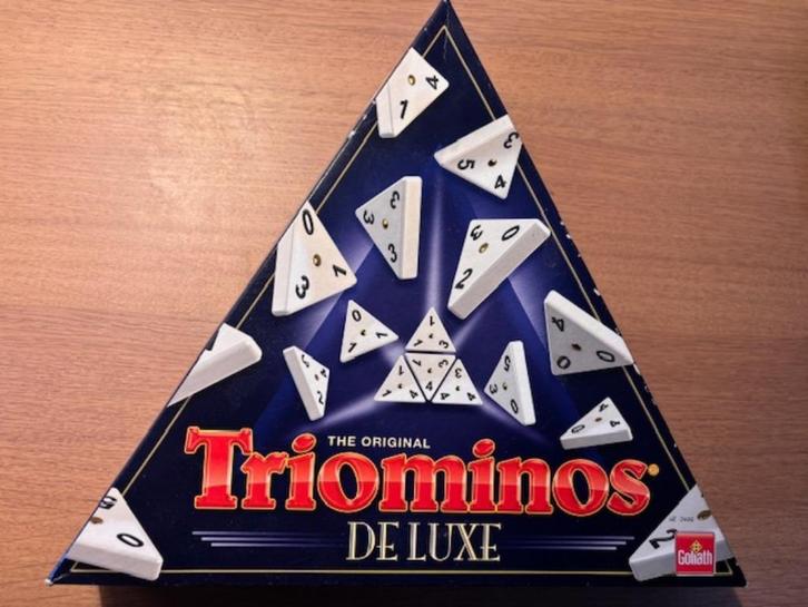 Triominos De Luxe (2-4 spelers), Hobby en Vrije tijd, Gezelschapsspellen | Bordspellen, Gebruikt, Een of twee spelers, Drie of vier spelers