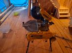 Dewalt D27107 Afkortzaag Tafelzaag Flipover Zaag, Doe-het-zelf en Verbouw, Gebruikt, 70 mm of meer, Ophalen of Verzenden, DeWALT
