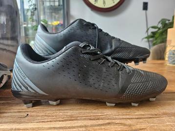 Dutchy voetbal schoenen maat 41 beschikbaar voor biedingen