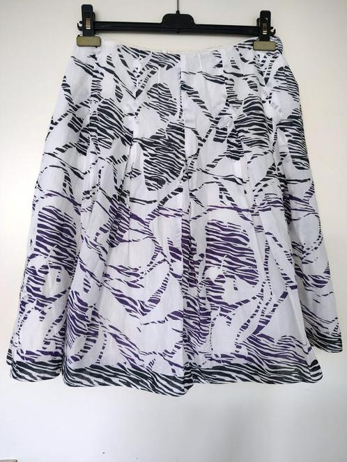 Mooie rok – Turnover – wit paars zwart – dunne katoen – 40, Kleding | Dames, Rokken, Zo goed als nieuw, Maat 38/40 (M), Wit, Knielengte