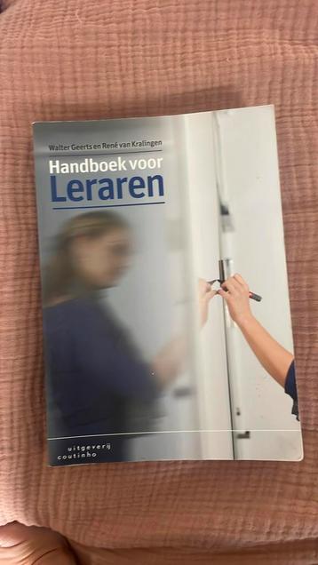 Walter Geerts - Handboek voor leraren beschikbaar voor biedingen