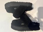 Ugg pantoffels zwart met platform maat 36, UGG, Zwart, Nieuw, Ophalen of Verzenden