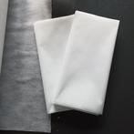 2 lappen plakvlies wit  a 100 x 90 cm, strijk vlieseline, Overige materialen, Wit, Nieuw, Ophalen of Verzenden