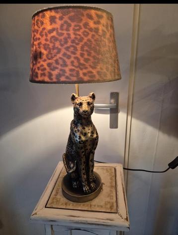 Panter Schemerlamp met bijpassende lampenkap. beschikbaar voor biedingen