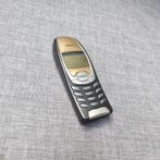 Te koop goede Nokia 6310i met oplader, Telecommunicatie, Mobiele telefoons | Nokia, Ophalen of Verzenden, Zo goed als nieuw