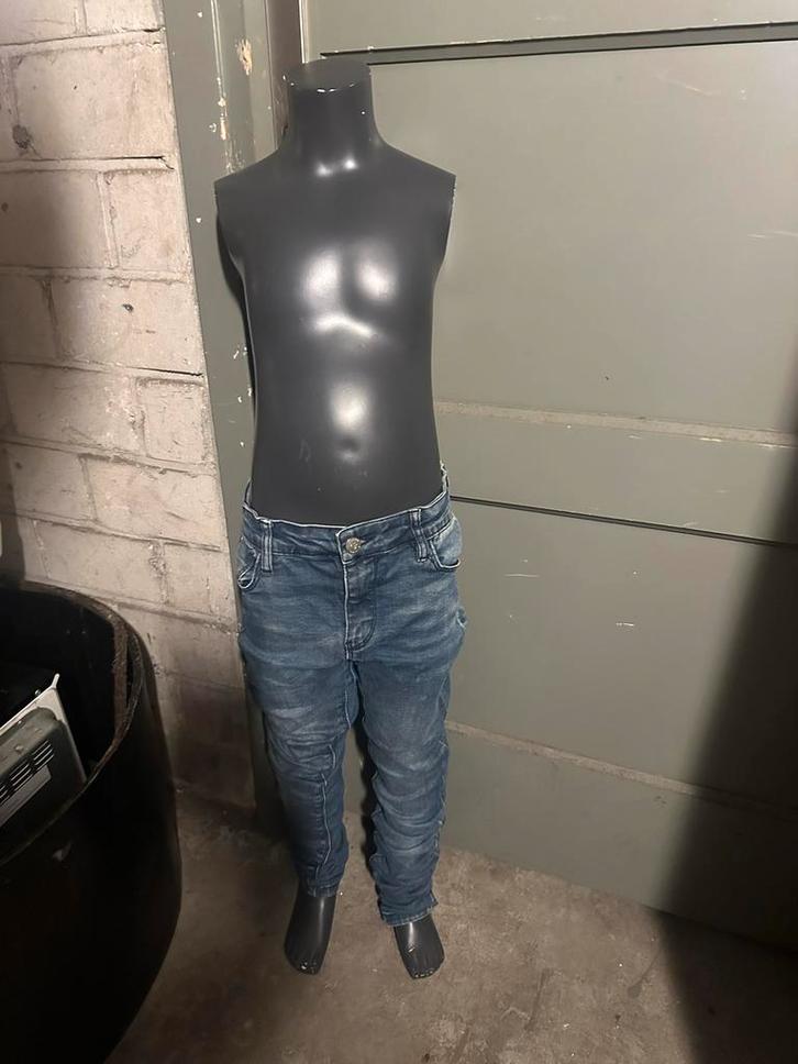 Kinderpaspop - Ideaal voor kledingpresentatie, Kleding | Dames, Kledingrekken, Ophalen