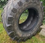 2 grote tractor banden, Ophalen of Verzenden