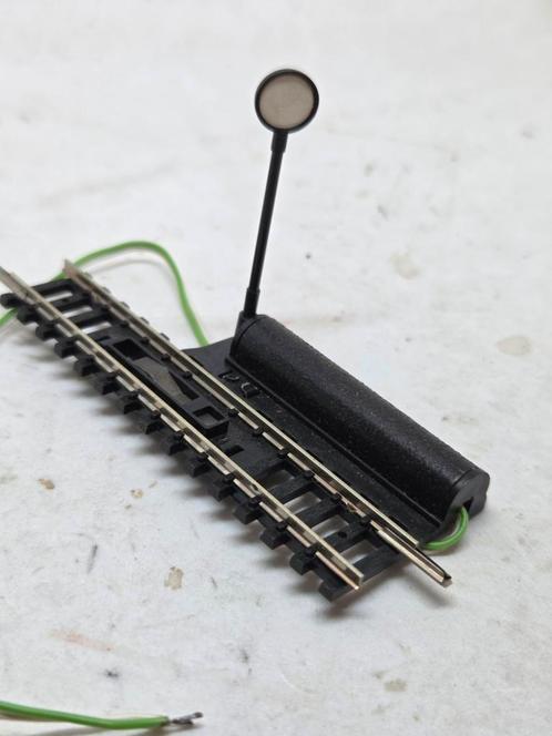 Minitrix 4969 Elektrische Ontkoppelrails, Hobby en Vrije tijd, Modeltreinen | N-Spoor, Gebruikt, Rails, Gelijkstroom, Trix, Analoog