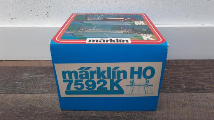 Marklin H0 7592k Volautomatische Spoorweg Overweg, Compleet, Hobby en Vrije tijd, Modeltreinen | H0, Gebruikt, Rails, Wisselstroom