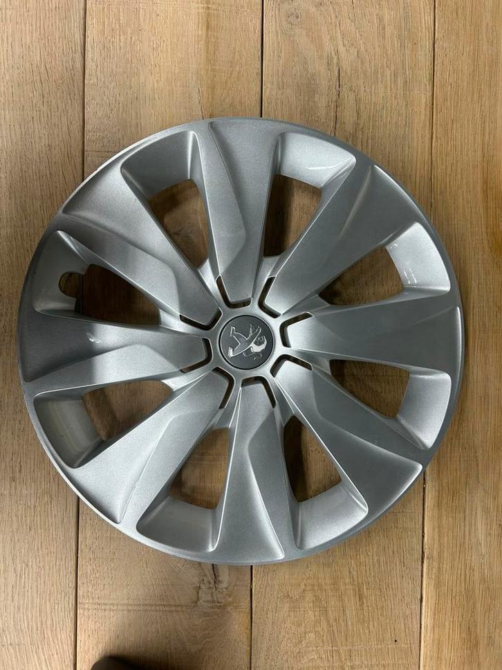 Originele Peugeot 108 wieldop 15” B000879980 – €20, Auto diversen, Wieldoppen, Zo goed als nieuw, Ophalen of Verzenden