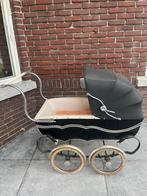 Antieke Kinderwagen, Ophalen