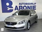Volvo V60 2.0 T3 Summum, keyless, schuifdak, Stof, Gebruikt, 4 cilinders, Handgeschakeld