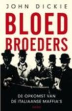 Bloedbroeders. De opkomst van de italiaanse maffia's., Europa, Ophalen of Verzenden, Zo goed als nieuw, Overige onderwerpen