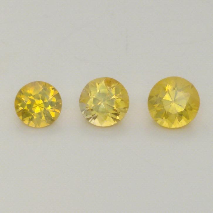 Saffier 3 stuks 2.03 karaat - Edelstenen, Sieraden, Tassen en Uiterlijk, Edelstenen, Nieuw, Ophalen of Verzenden