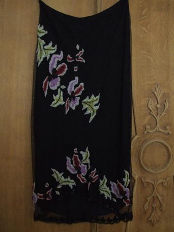 Rok French Connection,tule, kraaltjes, maat 8/36, midi rok beschikbaar voor biedingen