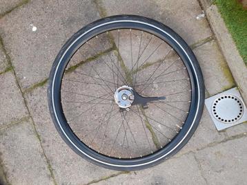 Voorwiel met naafdynamo nexus + rollerbreakrem "28 inch beschikbaar voor biedingen