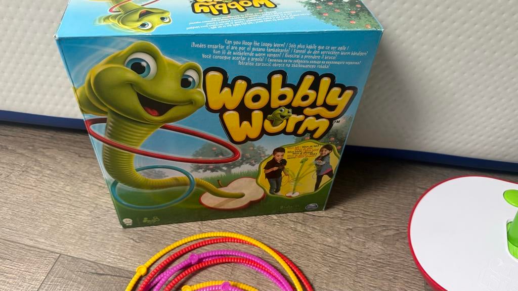 Wobbly Worm spel - goede staat, Kinderen en Baby's, Speelgoed | Overig, Zo goed als nieuw, Jongen of Meisje, Ophalen of Verzenden
