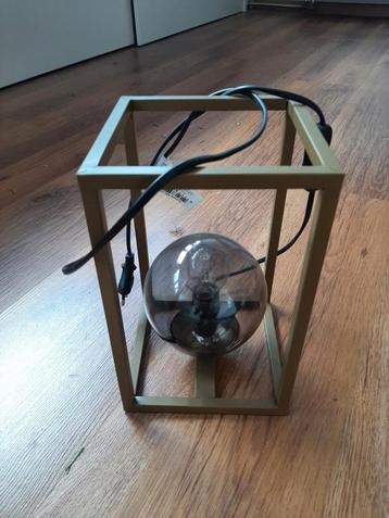 Te koop leuk tafel lampje 