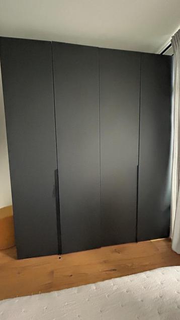 Haco “Bali” Wardrobe – Anthracite, 200x236x60 cm beschikbaar voor biedingen