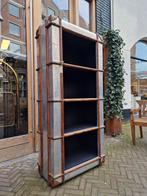 Timothy oulton globetrekker bookshelf - boekenkast Aviator, Huis en Inrichting, 50 tot 100 cm, 25 tot 50 cm, Met plank(en), 150 tot 200 cm