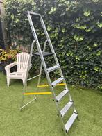 Mooie (nieuwe ) aluminnium trap, Doe-het-zelf en Verbouw, Ladders en Trappen, Ophalen, Zo goed als nieuw