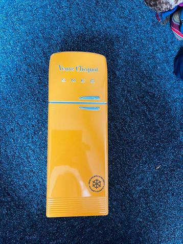 Champagnekoeler Veuvw Clicquot beschikbaar voor biedingen