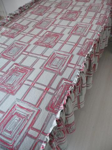 Bed sprei 1950s beschikbaar voor biedingen