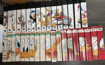 Veel Donald Duck dubbelpockets en gewone pockets beschikbaar voor biedingen