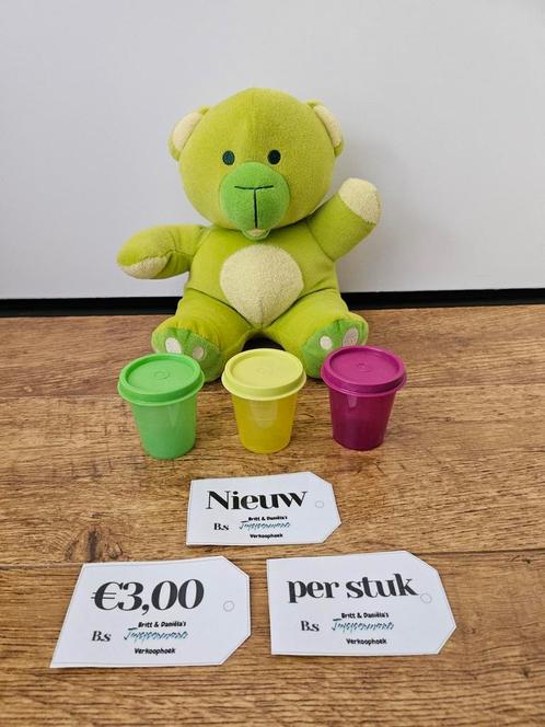Tupperware nieuwe ronde mini potjes medicijnpotjes gekleurd, Huis en Inrichting, Keuken | Tupperware, Nieuw, Bak of Kom, Groen