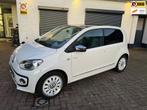 Volkswagen Up! 1.0 White up! Panodak / navi / Airco, Euro 5, Stof, Gebruikt, Up!