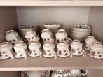 Royal Albert Sweet Violets Thee Servies, Huis en Inrichting, Keuken | Servies, Ophalen, Gebruikt, Overige stijlen, Porselein