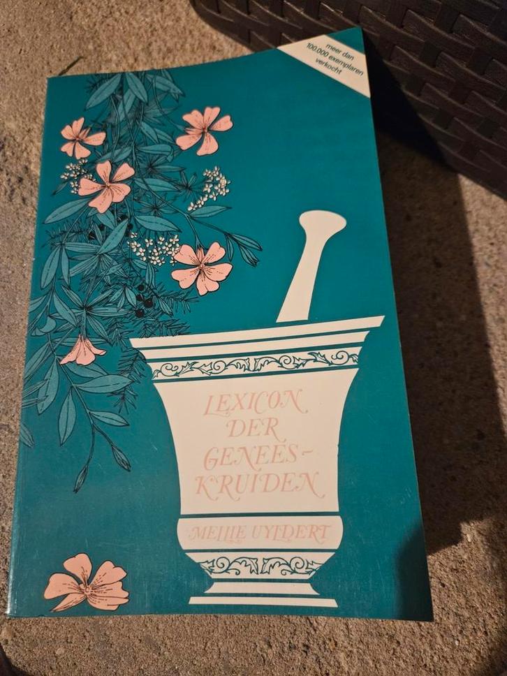 Lexicon der Genees-Kruiden - Mellie Uyldert, Boeken, Gezondheid, Dieet en Voeding, Zo goed als nieuw, Kruiden en Alternatief, Ophalen of Verzenden