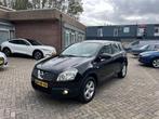 Nissan Qashqai 1.5 dCi Visia, Stof, Gebruikt, 4 cilinders, Origineel Nederlands