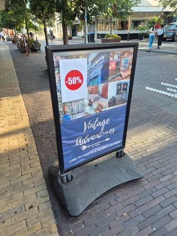 Stoepbord / winkel Reclamebord beschikbaar voor biedingen