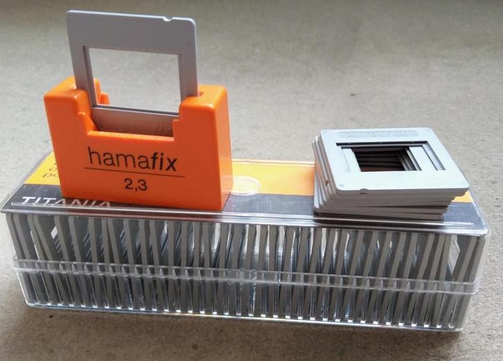 Hamafix diaraam montage apparaat ,cassette doos,sorteerbak, Audio, Tv en Foto, Diaprojectors, Nieuw, Ophalen