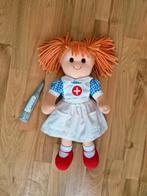 Dokter zuster pop met accessoire., Ophalen of Verzenden, Zo goed als nieuw, Babypop