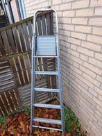Klap trap, Doe-het-zelf en Verbouw, Ladders en Trappen, Ophalen, Gebruikt, Minder dan 2 meter