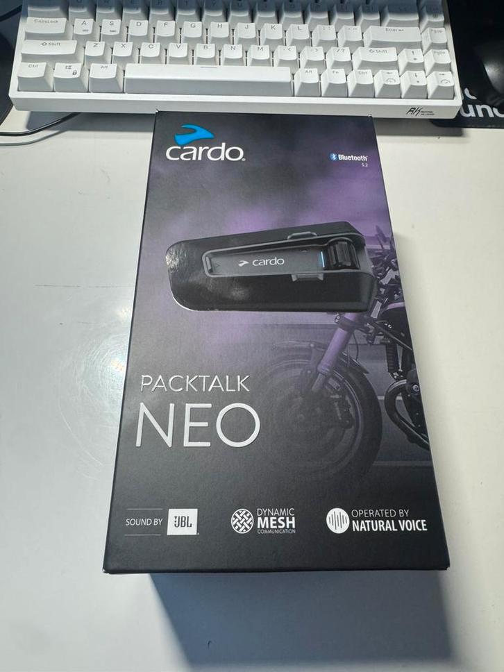 Zgan! Cardo Packtalk NEO SINGLE intercom motorhelm, Motoren, Accessoires | Navigatiesystemen, Zo goed als nieuw, Ophalen of Verzenden
