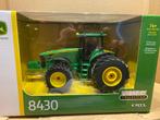 John Deere 8430, Ophalen of Verzenden, Nieuw, Tractor of Landbouw, ERTL