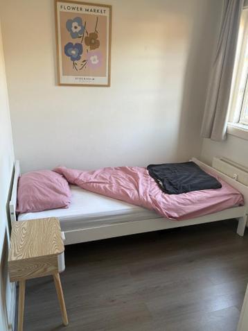 Wit Ikea bed - afbeelding 2
