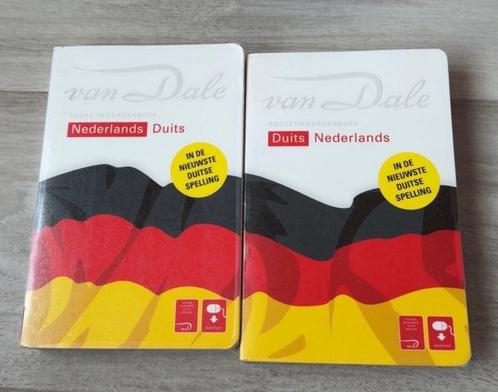 Nederlands en duits woordenboek, Boeken, Woordenboeken, Zo goed als nieuw, Duits, Ophalen of Verzenden