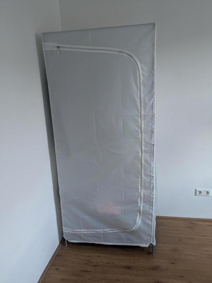 De IKEA Breim kledingkast stof, Huis en Inrichting, Kasten | Kledingkasten, Zo goed als nieuw, 150 tot 200 cm, 50 tot 100 cm, 50 tot 75 cm