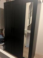 3 deurs kledingkast met spiegel, Ikea Brimnes, Ophalen, 100 tot 150 cm, Met hangruimte, Zo goed als nieuw